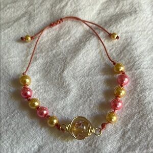 Elegant Pink and Gold Beaded Bracelet
